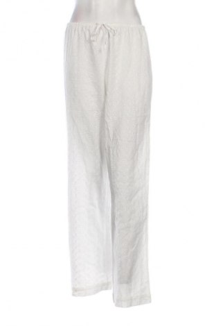 Damenhose Bershka, Größe S, Farbe Weiß, Preis € 20,99