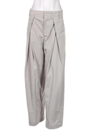 Damenhose Bershka, Größe S, Farbe Grau, Preis € 24,55