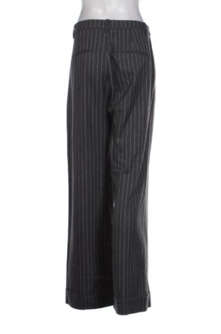 Pantaloni de femei Bershka, Mărime M, Culoare Multicolor, Preț 76,32 Lei