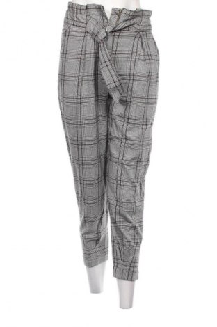 Pantaloni de femei Bershka, Mărime XS, Culoare Multicolor, Preț 100,99 Lei
