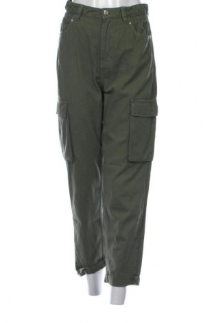 Női nadrág Bershka, Méret S, Szín Zöld, Ár 5 800 Ft