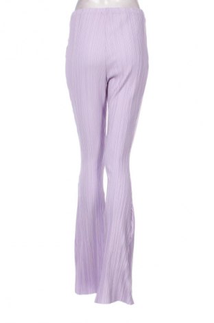 Damenhose Boohoo, Größe M, Farbe Lila, Preis 14,83 €