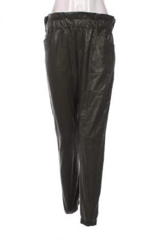 Pantaloni de femei By Clara, Mărime M, Culoare Verde, Preț 100,99 Lei