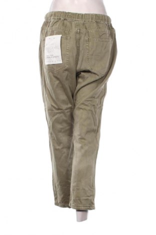 Damenhose Decjuba, Größe M, Farbe Grün, Preis 96,99 €