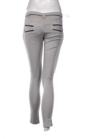 Pantaloni de femei Fashion, Mărime M, Culoare Multicolor, Preț 107,89 Lei