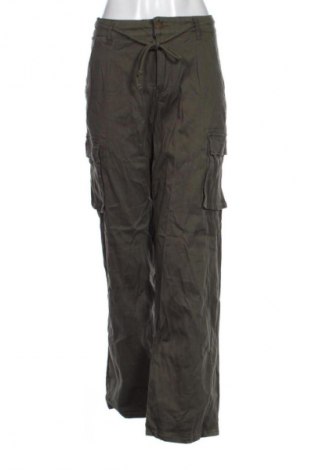 Pantaloni de femei Fashion nova, Mărime XL, Culoare Verde, Preț 158,99 Lei