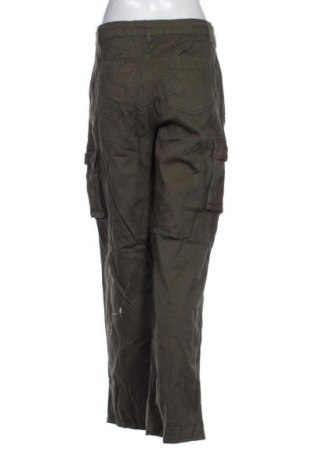 Pantaloni de femei Fashion nova, Mărime S, Culoare Verde, Preț 158,99 Lei