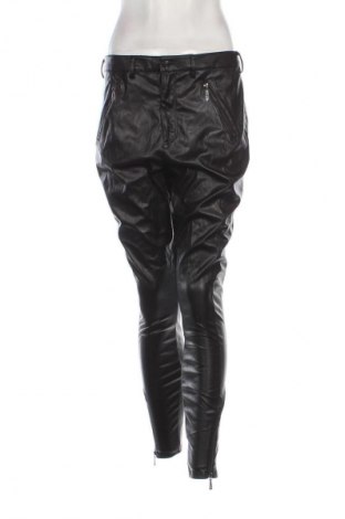 Pantaloni de femei Guess, Mărime L, Culoare Negru, Preț 258,99 Lei