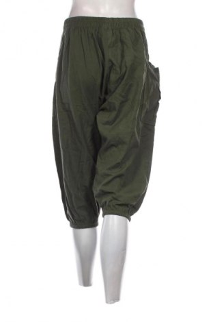 Damenhose Guru, Größe L, Farbe Grün, Preis € 16,06