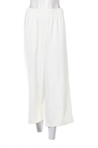 Damenhose H&M, Größe M, Farbe Weiß, Preis 15,84 €