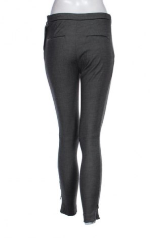 Pantaloni de femei H&M, Mărime S, Culoare Multicolor, Preț 100,99 Lei
