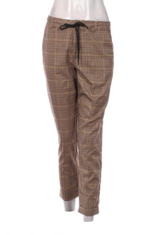 Pantaloni de femei Kaffe, Mărime S, Culoare Multicolor, Preț 141,99 Lei