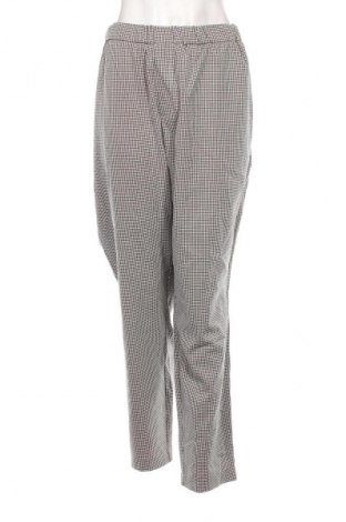 Damskie spodnie Kiabi, Rozmiar 3XL, Kolor Kolorowy, Cena 95,99 zł