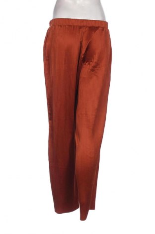 Pantaloni de femei Knowledge Cotton Apparel, Mărime M, Culoare Maro, Preț 215,79 Lei