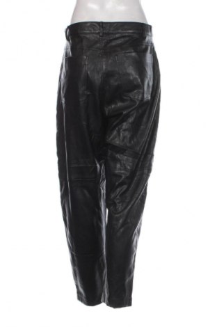 Pantaloni de femei Mango, Mărime M, Culoare Negru, Preț 117,99 Lei