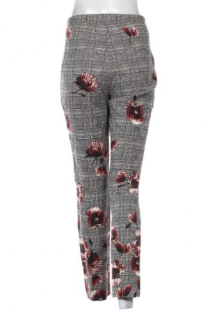 Pantaloni de femei Marc Cain, Mărime M, Culoare Multicolor, Preț 447,59 Lei