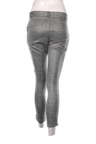 Damskie spodnie NEW COLLECTION, Rozmiar S, Kolor Kolorowy, Cena 94,34 zł