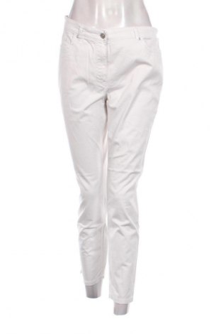 Damenhose Olsen, Größe M, Farbe Weiß, Preis 20,97 €