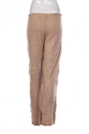 Damenhose Pretty Little Thing, Größe M, Farbe Beige, Preis 20,99 €