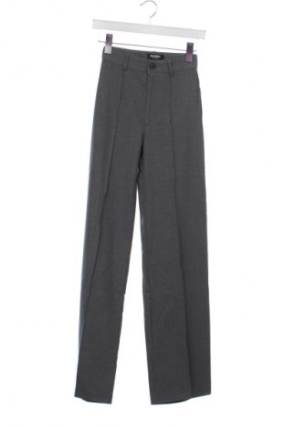 Damenhose Pull&Bear, Größe XXS, Farbe Grau, Preis € 14,77