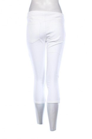 Damenhose Pull&Bear, Größe L, Farbe Weiß, Preis € 14,83