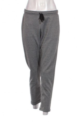 Dámske nohavice Pull&Bear, Veľkosť L, Farba Viacfarebná, Cena  15,00 €