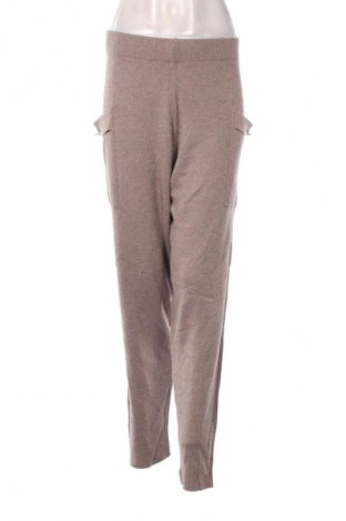 Pantaloni de femei Serianno, Mărime L, Culoare Multicolor, Preț 214,99 Lei