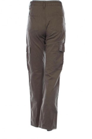 Damenhose Stradivarius, Größe S, Farbe Grün, Preis € 14,77