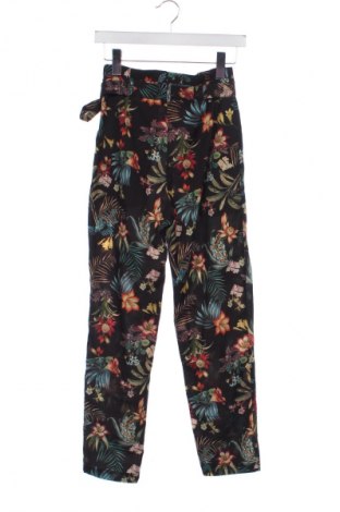 Dámské kalhoty  Stradivarius, Velikost XS, Barva Vícebarevné, Cena  688,00 Kč