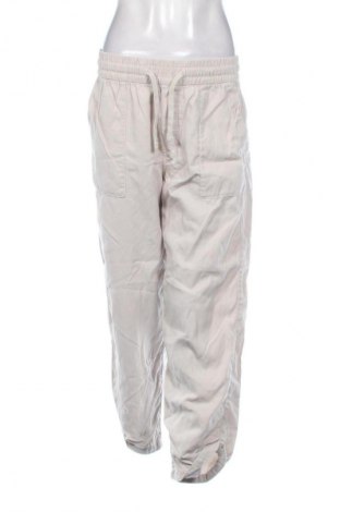 Damenhose Stradivarius, Größe M, Farbe Beige, Preis 9,99 €