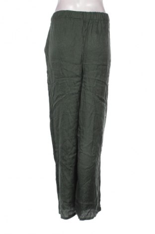 Γυναικείο παντελόνι Superdry, Μέγεθος XL, Χρώμα Πράσινο, Τιμή 24,00 €