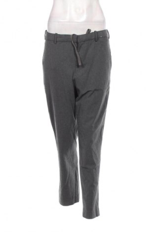 Дамски панталон Uniqlo, Размер XL, Цвят Сив, Цена 41,99 лв.