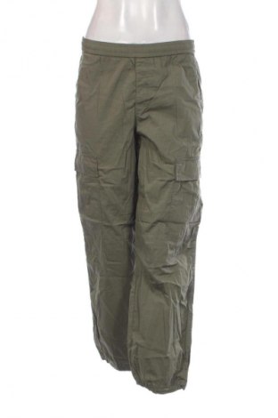 Damenhose Uniqlo, Größe S, Farbe Grün, Preis 28,99 €