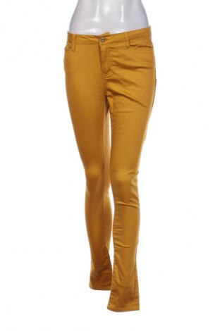 Pantaloni de femei Vero Moda, Mărime M, Culoare Galben, Preț 71,00 Lei