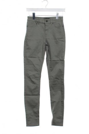 Damenhose Vero Moda, Größe XS, Farbe Grün, Preis 13,80 €