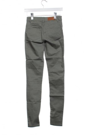 Damenhose Vero Moda, Größe XS, Farbe Grün, Preis 13,80 €