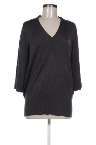 Dámský svetr H&M, Velikost L, Barva Šedá, Cena  366,00 Kč