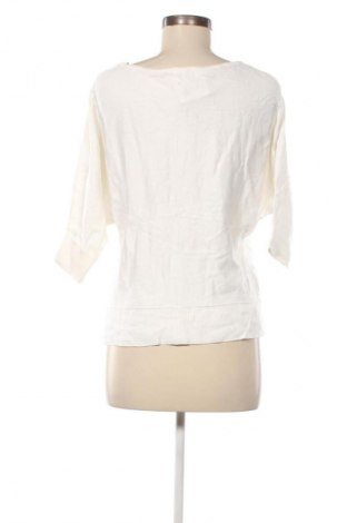Damski sweter iORA, Rozmiar M, Kolor Biały, Cena 59,99 zł