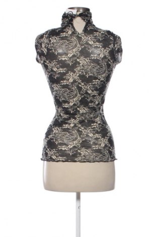 Top de femei Zara, Mărime S, Culoare Multicolor, Preț 47,37 Lei