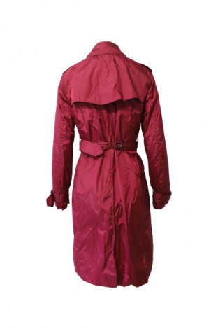 Дамско палто Burberry, Размер M, Цвят Лилав, Цена 3 654,99 лв.
