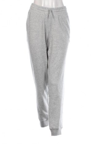 Pantaloni trening de femei Adidas, Mărime L, Culoare Gri, Preț 322,99 Lei