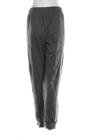 Dámske tepláky Adidas, Veľkosť L, Farba Sivá, Cena  23,95 €
