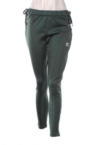 Γυναικείο αθλητικό παντελόνι Adidas, Μέγεθος M, Χρώμα Πράσινο, Τιμή 26,99 €