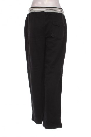 Pantaloni trening de femei Converse, Mărime L, Culoare Negru, Preț 141,99 Lei