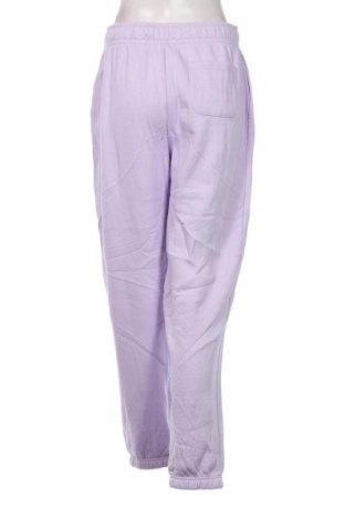 Damskie spodnie sportowe Jay Jays, Rozmiar M, Kolor Fioletowy, Cena 111,99 zł