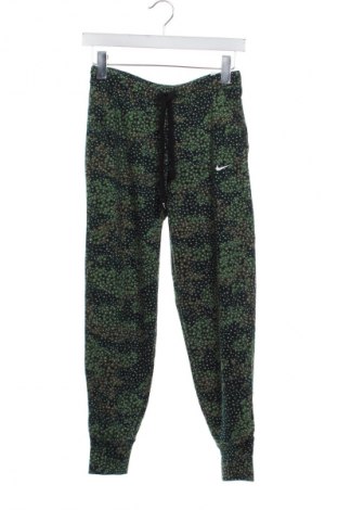 Γυναικείο αθλητικό παντελόνι Nike, Μέγεθος XS, Χρώμα Πολύχρωμο, Τιμή 47,62 €