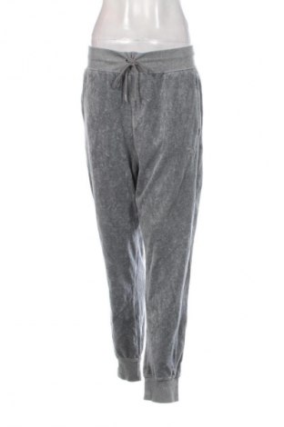 Dámske tepláky PUMA, Veľkosť XXL, Farba Sivá, Cena  23,95 €
