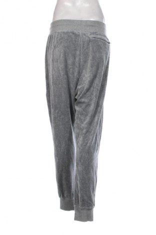 Dámske tepláky PUMA, Veľkosť XXL, Farba Sivá, Cena  23,95 €