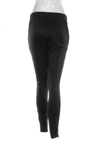 Pantaloni trening de femei PUMA, Mărime S, Culoare Negru, Preț 322,99 Lei