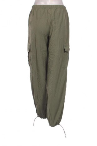 Pantaloni trening de femei Unbranded, Mărime S, Culoare Verde, Preț 100,99 Lei